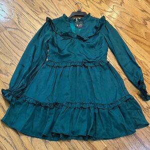 Women’s dress size small